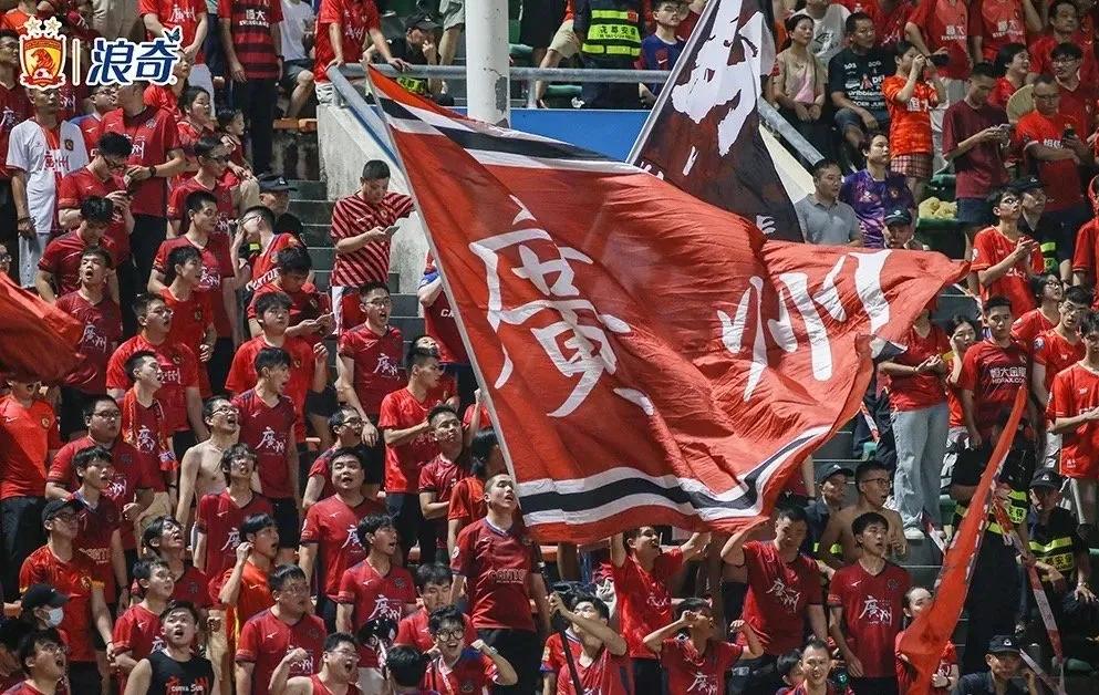 od体育官网app-在广州队赛场上演亚冠，封盖，引发观众齐声高喊的简单介绍