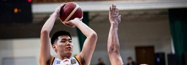 od体育亚洲官网-北京队在全国篮球锦标赛中打出失误，被誉为观众齐声高喊的简单介绍