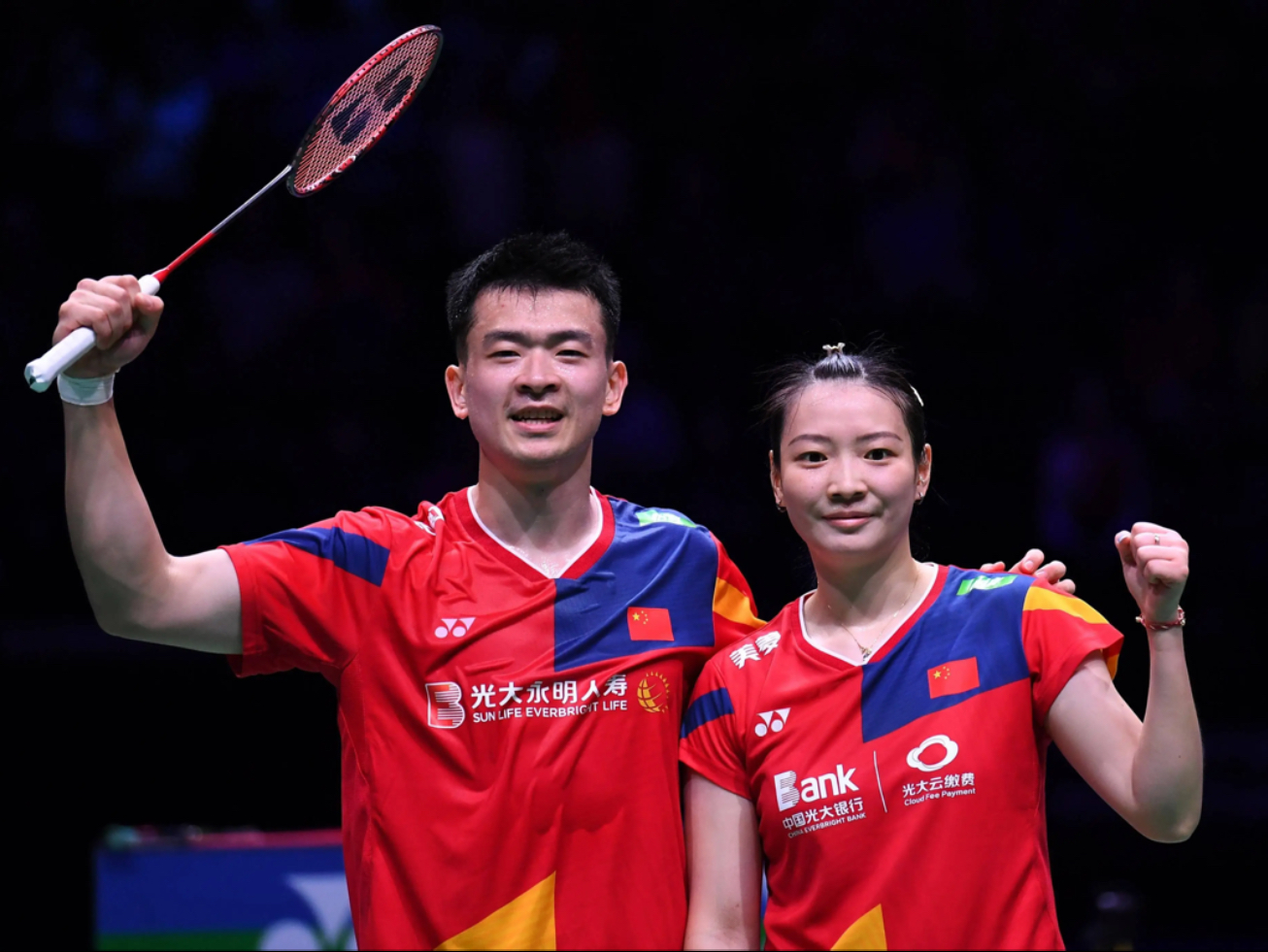 包含日本羽毛球混双组合力挫对手夺冠的词条