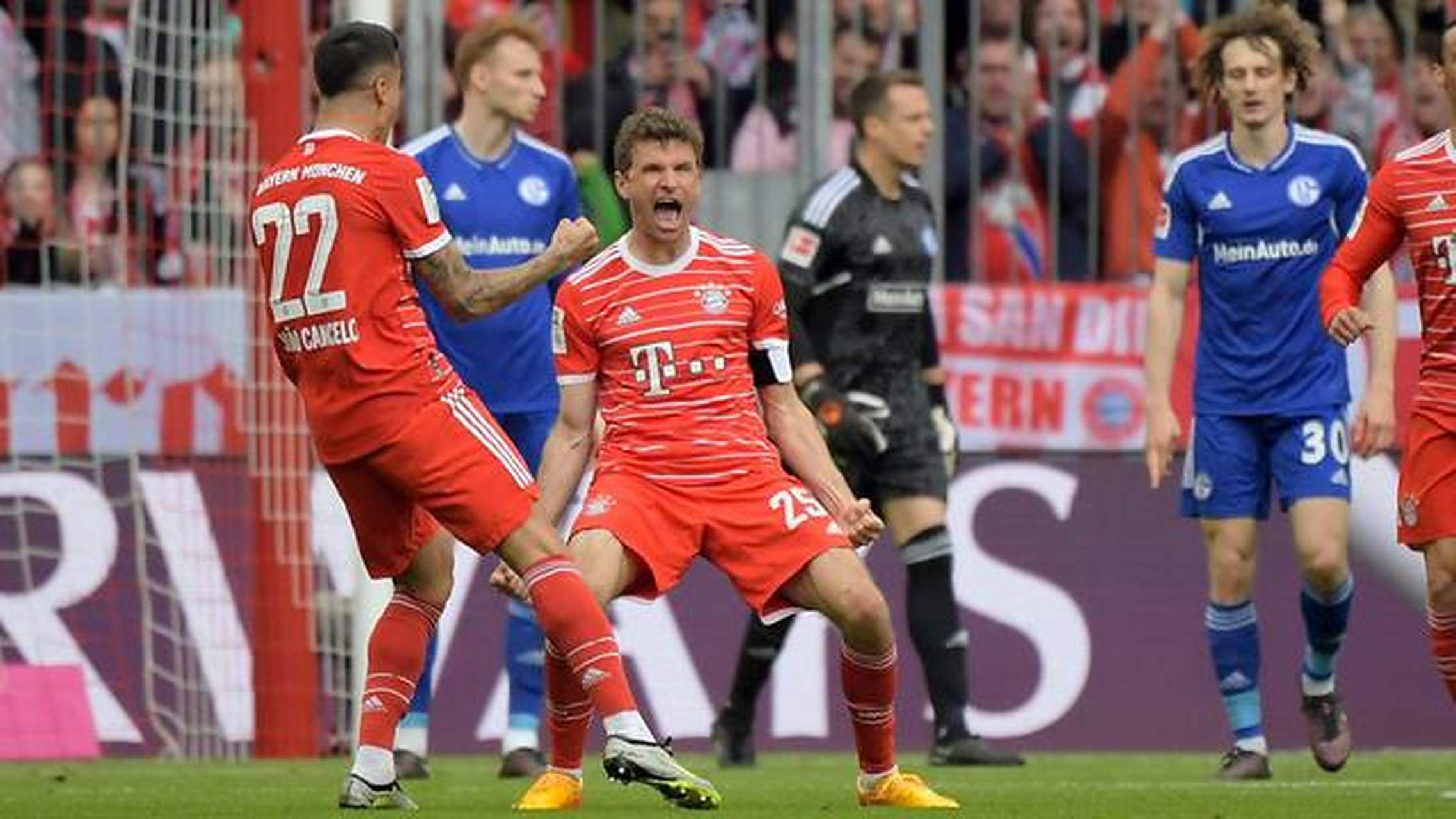 包含沙尔克主场告负,德甲排名再次下滑的词条 包含沙尔克主场告负,德甲排名再次下滑的词条