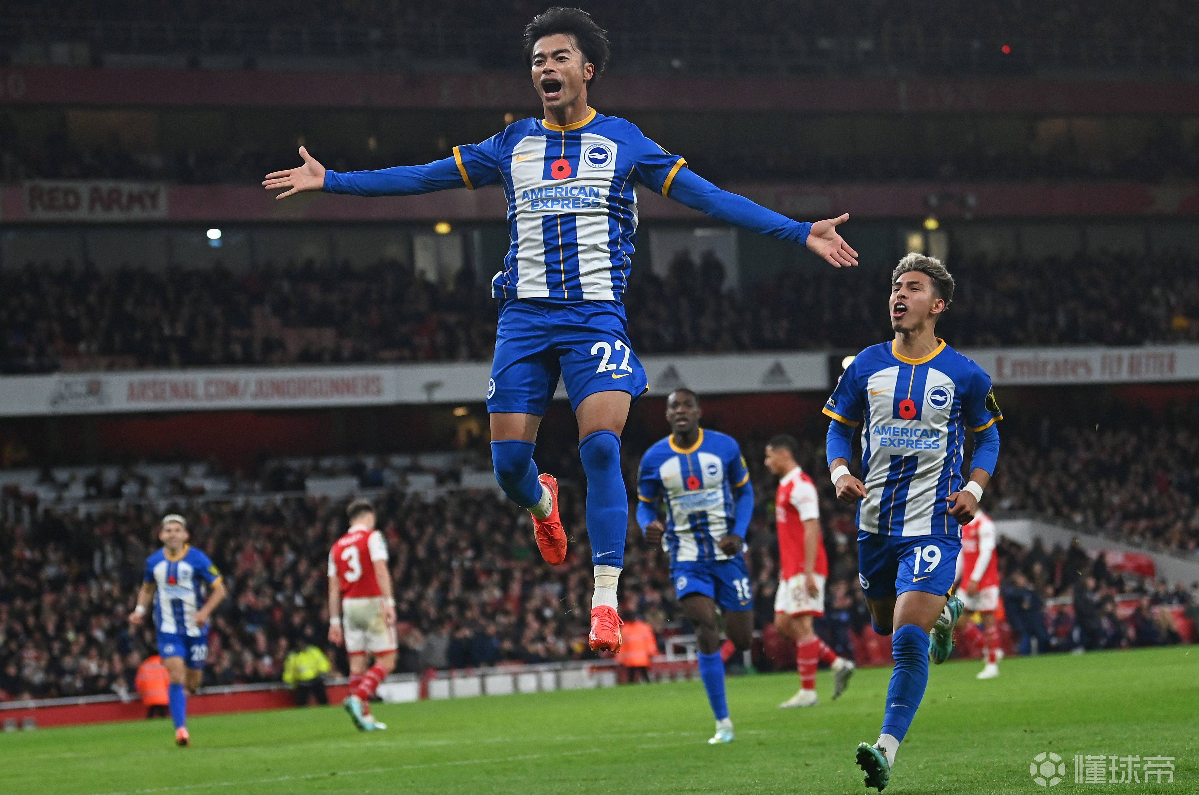 关于阿斯顿维拉突围成功!英超比赛最新状况!的信息 关于阿斯顿维拉突围成功!英超比赛最新状况!的信息