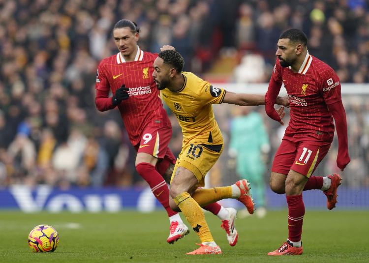 od体育登录-利物浦队在比赛中控制局面，击败对手取得胜利