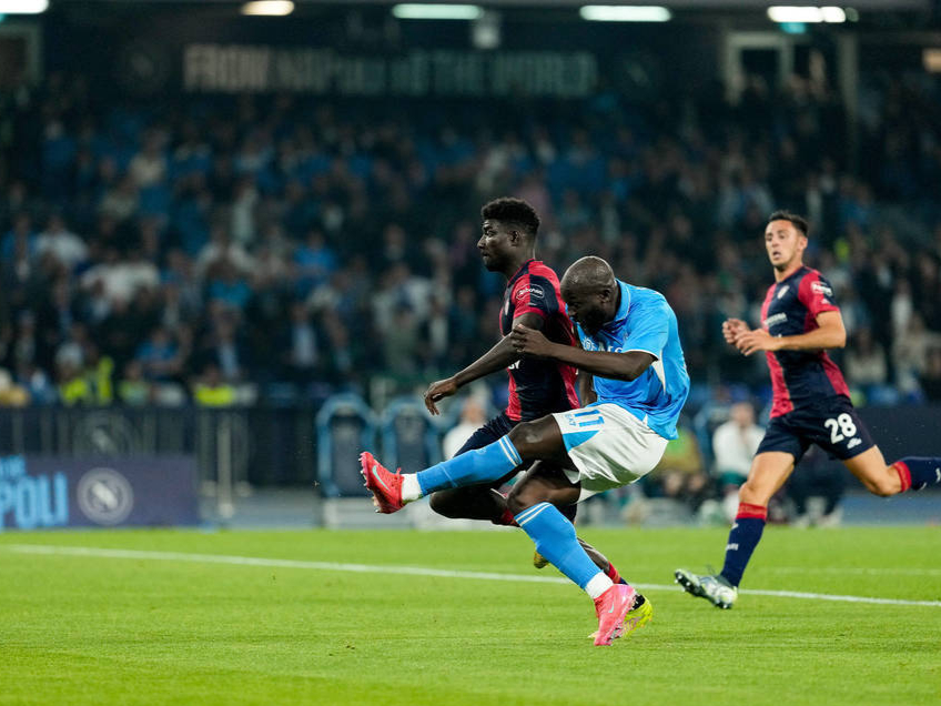 那不勒斯球队备战新赛季,迎战对手备战的简单介绍 那不勒斯球队备战新赛季,迎战对手备战的简单介绍