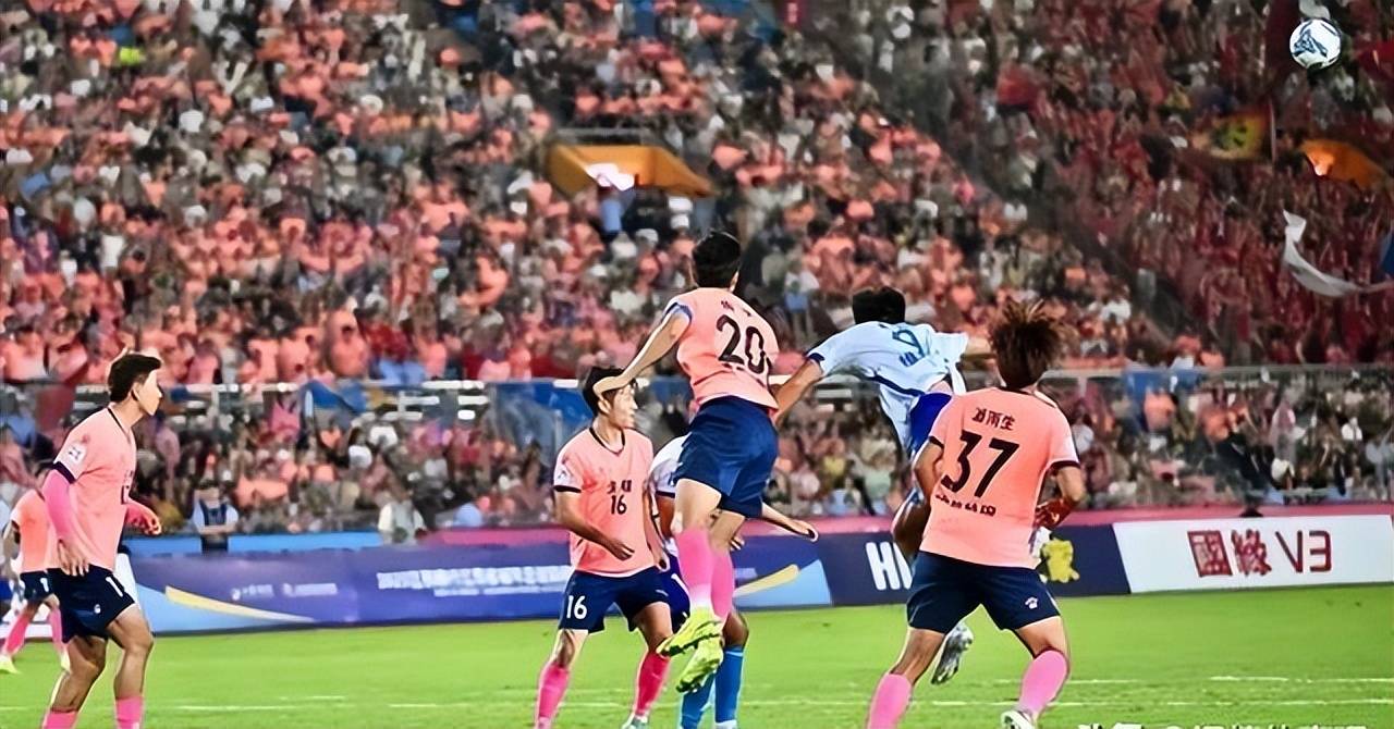 od体育注册-点球破门扳平比分，球队继续追赶领先者