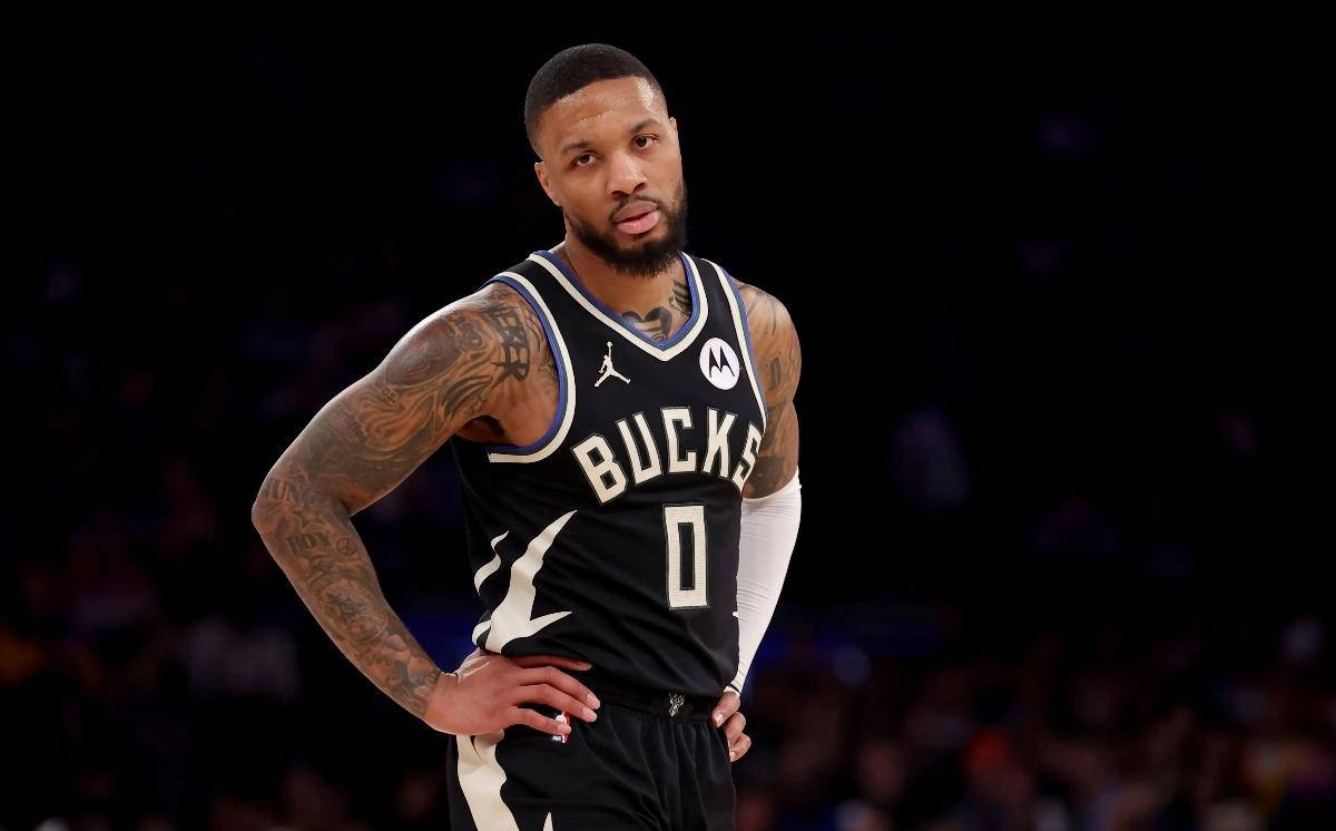 包含雄鹿核心仍在受伤,球队备战困难的词条 包含雄鹿核心仍在受伤,球队备战困难的词条