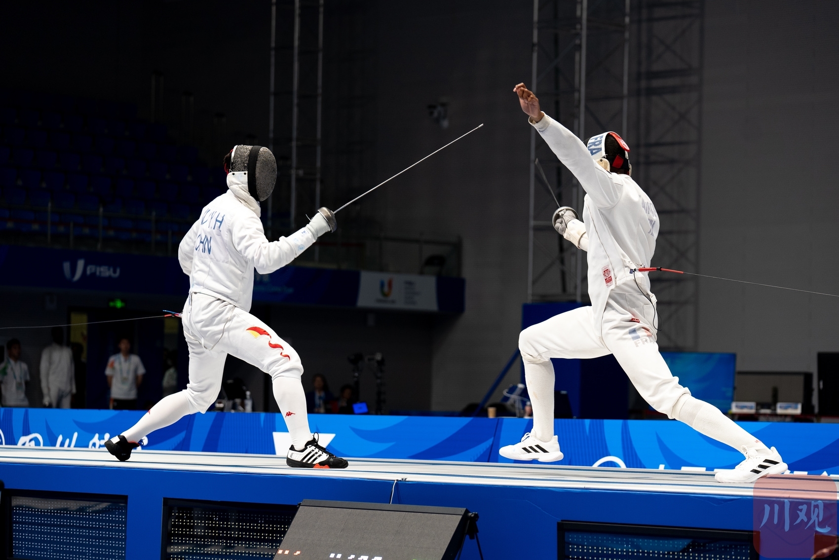 英国攻占领奖台,击剑比赛取得胜利 英国攻占领奖台,击剑比赛取得胜利