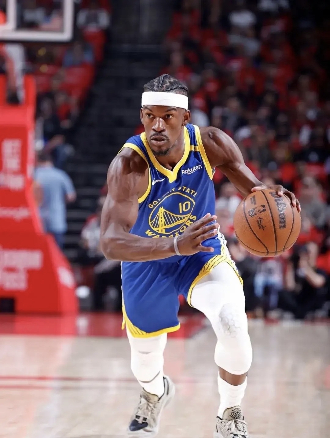 尼克斯大将巴特勒受伤，球队危机四伏的简单介绍