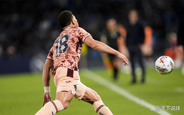 罗马主力球员集体进步,士气高昂 罗马主力球员集体进步,士气高昂