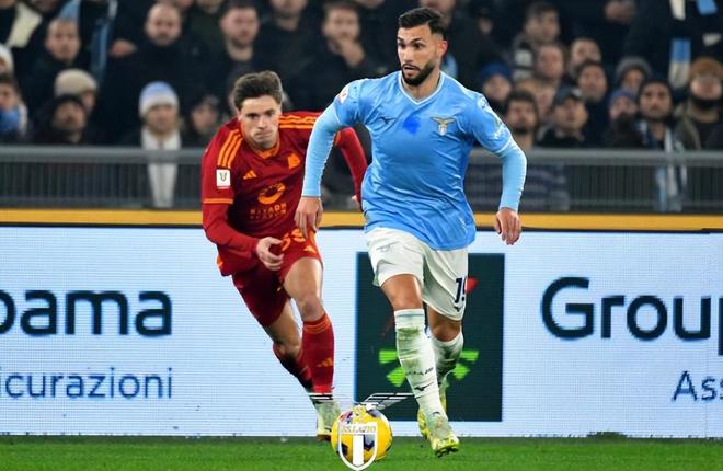 斯洛伐克队实现反超，挺进下一轮