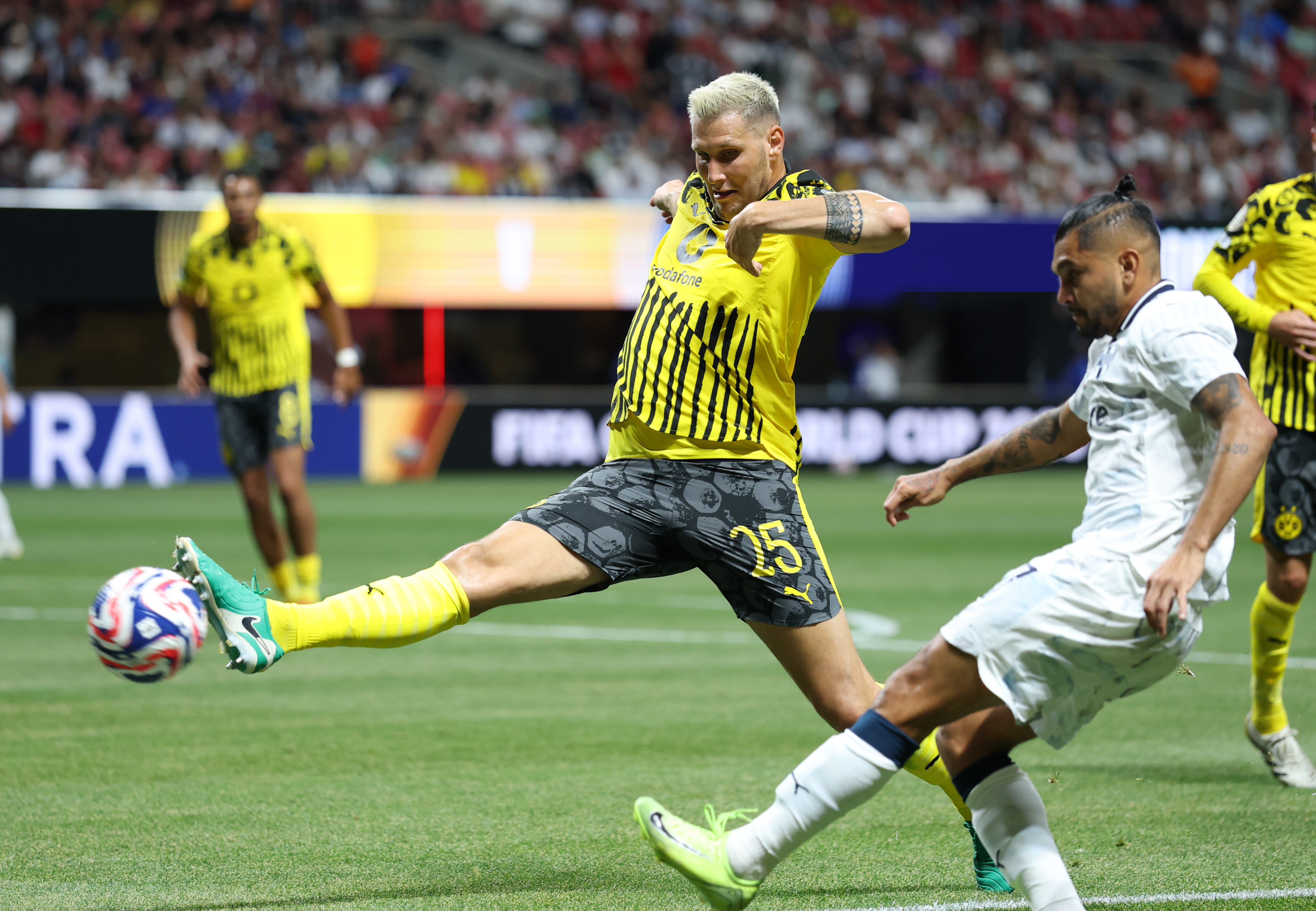 od体育课程-多特蒙德惨败于尤文图斯，马赛大获全胜