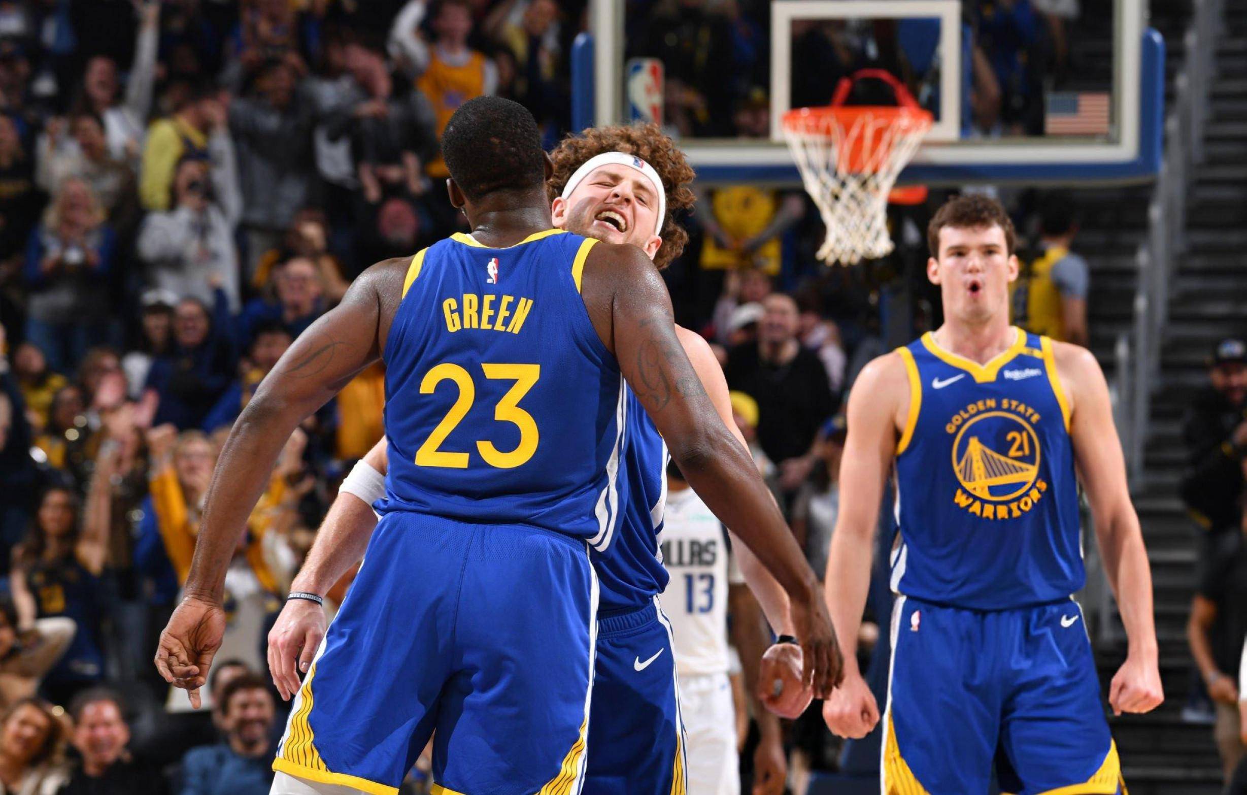 勇士击败森林狼,库里发威三分开火 勇士击败森林狼,库里发威三分开火