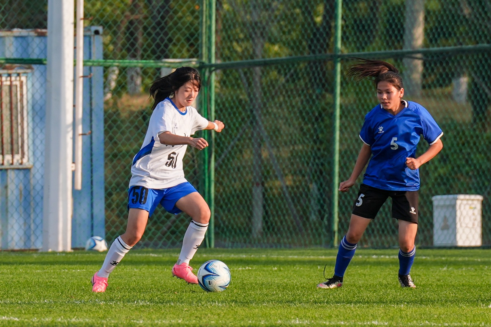 包含精彩一刻:女子球队绽放光芒的词条 包含精彩一刻:女子球队绽放光芒的词条