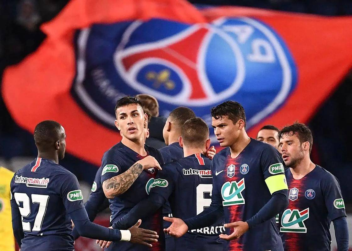 里尔主场迎战摩纳哥,目标主场全胜 里尔主场迎战摩纳哥,目标主场全胜